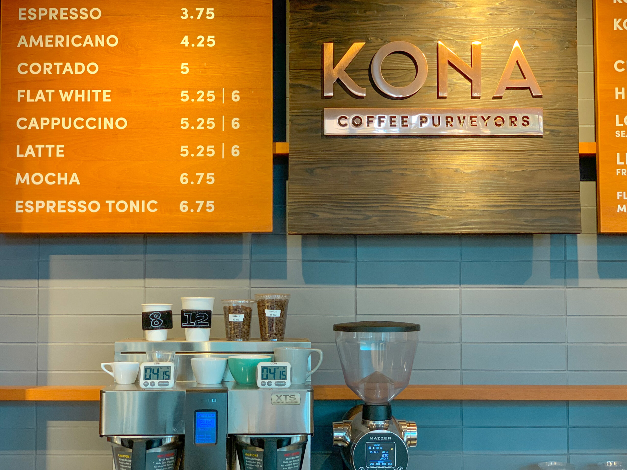 ワイキキのカフェ　Kona Coffee Purveyors